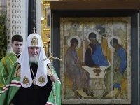 Putin Moves Russia’s Most Famous (And Fragile) Icon From Its Museum To The Church, Despite Pleas From Conservators