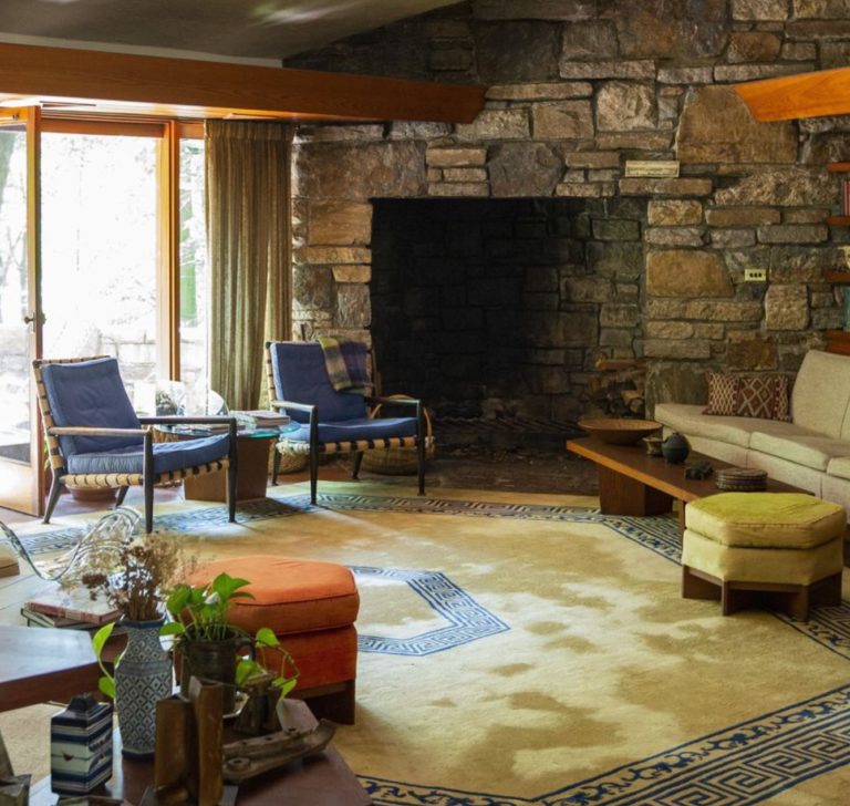 The Last Remaining Original Owner Of A Frank Lloyd Wright House