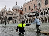 UNESCO Calls For Venice To Be Put On The World Heritage In Danger List