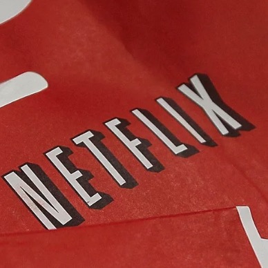 Netflix Offers DVD Subscribers Ten Extra Discs As Service Ends