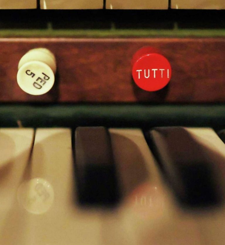 San Francisco Is Trying To Give Away The 40-Ton Organ Sitting Under City Hall