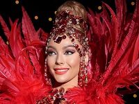 Life As A Dancer At The Moulin Rouge