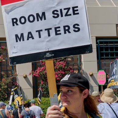 The Writers Union Thinks Maybe It Can Wedge In Where Streamers Mess Up