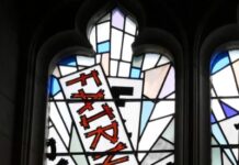 The National Cathedral Unveils Two New Stained Glass Windows