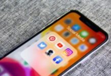 I Come Not To Praise The Internet Novel