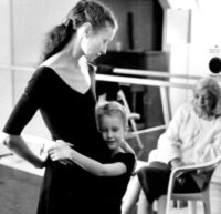 Minnesota Dance Theatre Director Steps Down After 30 Years