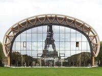 This Fancy New Arts Venue Is Right Across From The Eiffel Tower. It’s Meant To Be Temporary, Just like The Eiffel Tower Was.