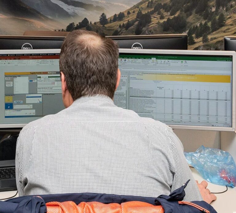 Why So Many People Feel They’re Stuck In BS Jobs