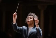 Conductor Jonathon Heyward’s Rising Star