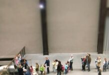 A Crisis Of Art Criticism