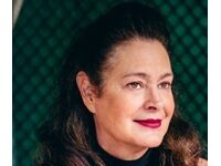 “She’s Very Lighthearted. There’s No Hollywood Behavior”: The Once-Tempestuous Sean Young Is Acting Again