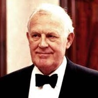 Joss Ackland, Versatile Actor With A Seven-Decade Career, Is Dead At 95