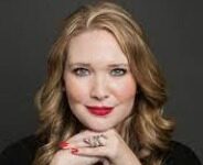 A North Carolina School District Removes Popular Sarah Maas Books