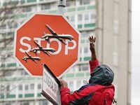 Banksy Put Up A New Artwork. It Took Half An Hour For Thieves To Steal It.