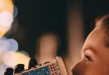 How Big Brands Use Christmas Music To Sell Things To You