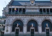 How A Brussels Theatre Remains Relevant To Its City