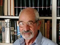 Publisher Marc Jaffe, Who Pioneered The Paperback Book Market As We Know It, Is Dead At 102