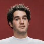 The Filmmaking Safdie Brothers Are Splitting Up (For Now)