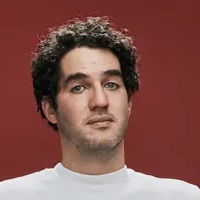 The Filmmaking Safdie Brothers Are Splitting Up (For Now)