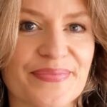 The Irish Bestselling Author Whose Anxiety Drove Her To The Library – And Then To Writing
