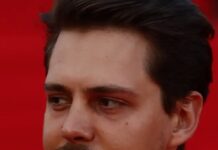 Does A New Actor On White Lotus Support Putin’s War On Ukraine?