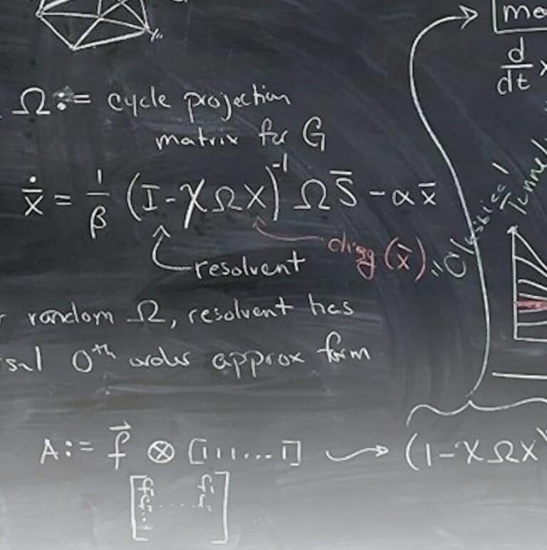 Why Scientists Can’t Give Up Their Chalkboards