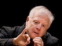With Las Vegas Philharmonic Between Music Directors, Leonard Slatkin Will Fill In