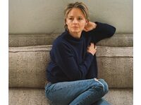 At 61, Jodie Foster Is Finally Unclenching And Letting (Some Of) Her Guard Down