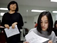 Polyglots In fMRI Machines Help Researchers Study How The Brain Processes Language(s)