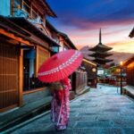 Kyoto is Banning Tourists From Its Historic Alleyways