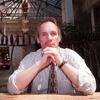 Andrew Crispo, Gallery Owner Involved With Murders And Financial Crimes, Is Dead At 78