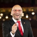 Lyric Opera Of Chicago Extends Enrique Mazzola’s Contract As Music Director