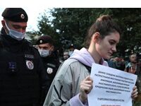 Putin Signs New Law That Will Starve Independent Media