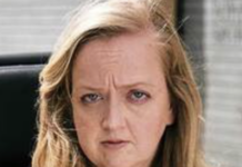 Actor Who Uses Wheelchair Sues Shakespeare’s Globe For Employment Discrimination