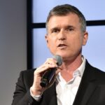 Warhol Museum Director To Step Down