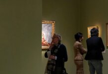 Museums Are Buying As Private Sales Decline