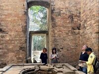 How Cambodia Goes About Its Search For Looted Antiquities