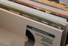 What’s Behind The Comeback Of Vinyl Records?
