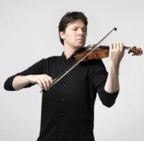 Joshua Bell Extends Contract With Academy of St Martin in the Fields