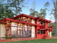 With These Prefab Kits, You Can Build Yourself A Frank Lloyd Wright House (A Comfortable One, No Less!)