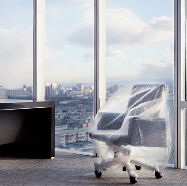 Why We’re Still Having Difficulty Adjusting To Hybrid Work