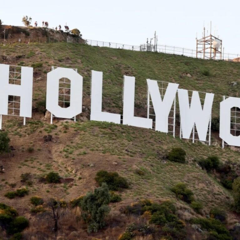 Hollywood’s Number Of “Blue Collar” Workers Declines