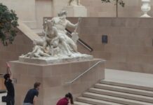 Transcendent Experiences: Dancing In The Louvre
