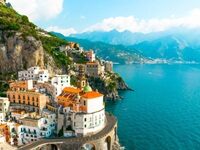 Parkour Crew Damages Building At UNESCO World Heritage Site In Italy