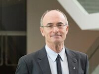 Museum Of Fine Arts Boston Director Announces Retirement