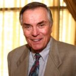 Peter Marshall, Host Of The Original “Hollywood Squares,” Is Dead At 98