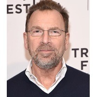 What Edgar Bronfman’s Offer For Paramount Would Give Shareholders That The Skydance Bid Doesn’t