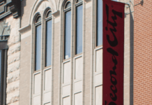 How Did Chicago’s Improv Comedian Masters Deal With The DNC?