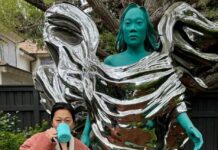 Mark Zuckerberg’s Epically Bad Statue Of His Wife