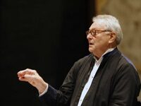 Longtime San Francisco Symphony Chorus Director Calls Budget Cut “Deeply Insulting”